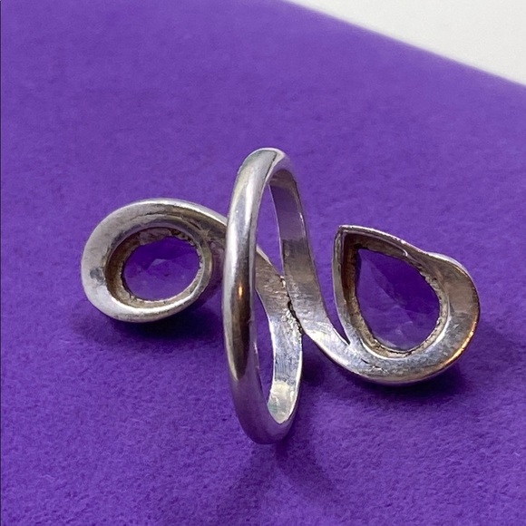 💛 Handmade Sterling Silver Amethyst Tear Drop Swirl Ring - Picture 2 of 6